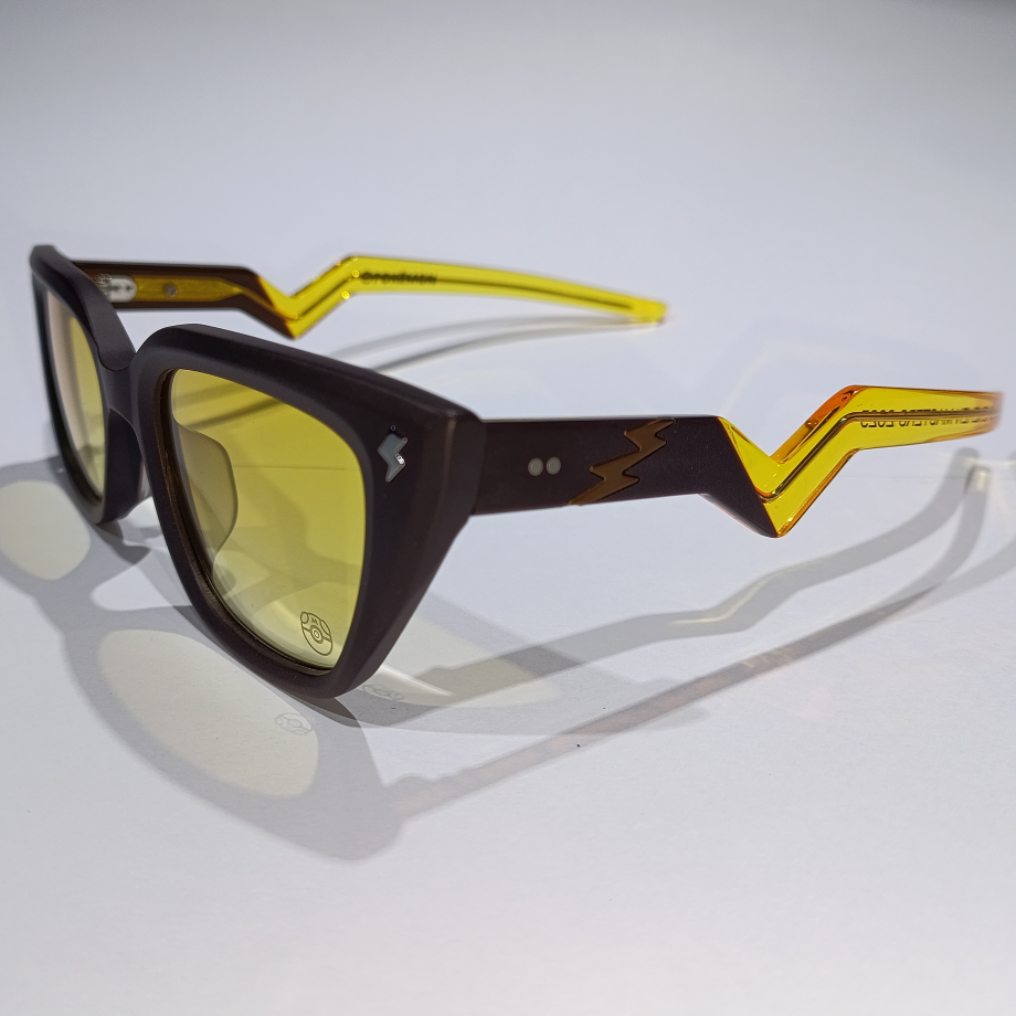 Pokémon Center Lentes Colección 2025