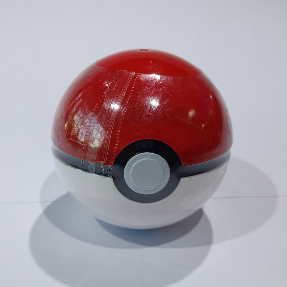 Pokémon Center Pokebola Sorpresa